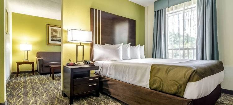 克里德穆尔 - 巴特纳的品质酒店及套房(Quality Inn & Suites Creedmoor - Butner)图片