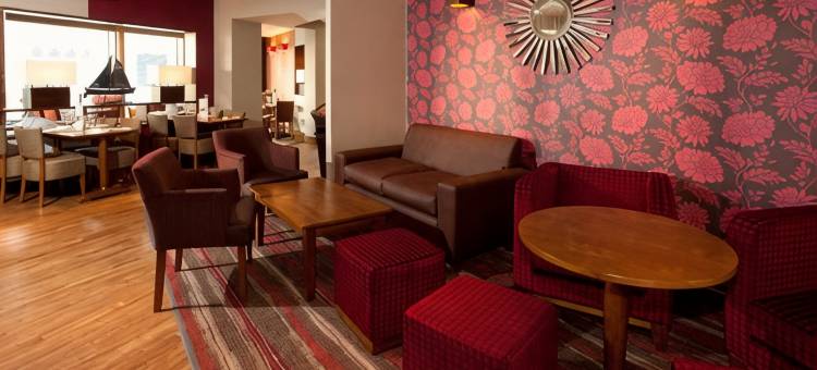 普瑞米尔贝尔法斯特泰坦尼克区酒店(Premier Inn Belfast Titanic Quarter)图片