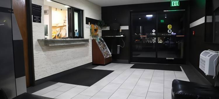 弗吉尼亚里士满机场速8酒店(Super 8 by Wyndham Richmond Airport VA)图片