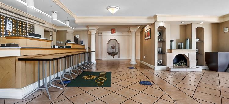 温德姆旗下拉昆塔温德姆酒店-科斯塔梅萨/纽波特海滩(La Quinta Inn by Wyndham Costa Mesa / Newport Beach)图片