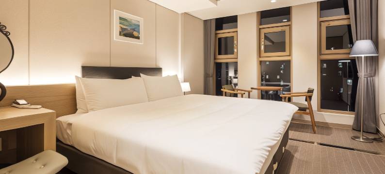 First Stay酒店(First Stay Hotel)图片