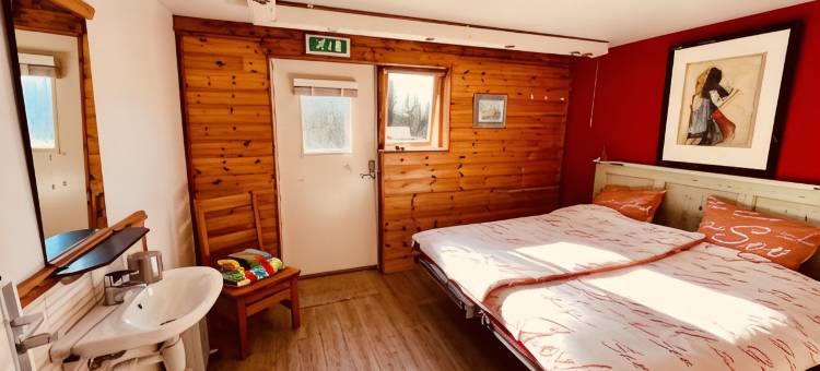 伯克兰钓鱼中心酒店(Awesome Fishing, Boating and Nature Experience at Fiskesenter Birkeland)图片