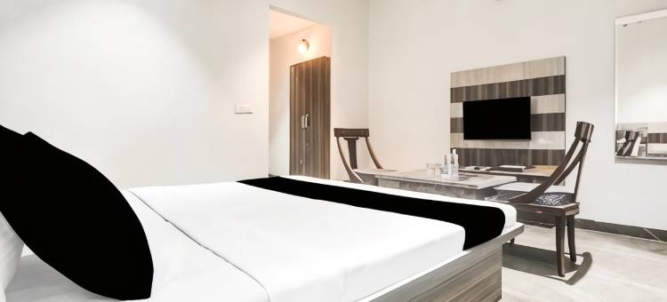 OYO 83155 Ravi Hotel & Banquet图片