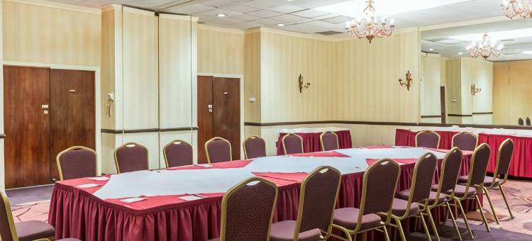 萨默塞特凯隆酒店-新不伦瑞克(Clarion Hotel Somerset - New Brunswick)图片