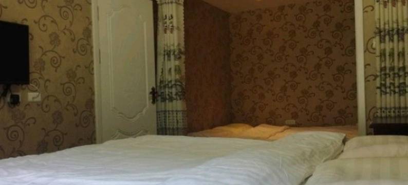 云游客公寓(海滨西路分店)图片