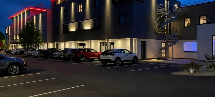 富热尔英式酒店 - 附游泳池及水疗(Brit Hotel Piscine & Spa - Fougères)图片