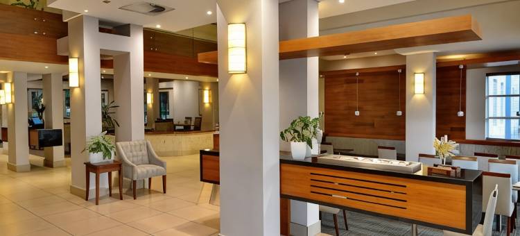 米兰德瀑布城镇旅馆(Town Lodge Waterfall, Midrand)图片