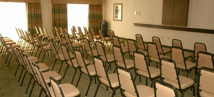 代顿机场欢朋套房酒店(Hampton Inn & Suites Dayton-Airport)图片