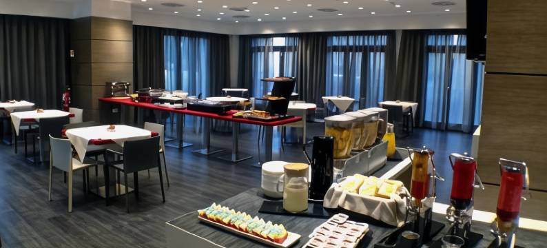 论坛酒店(Hotel Forum)图片