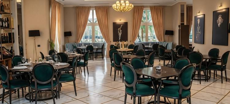 地拉那莫里纳丽笙精选酒店(Radisson Collection Morina Hotel, Tirana)图片