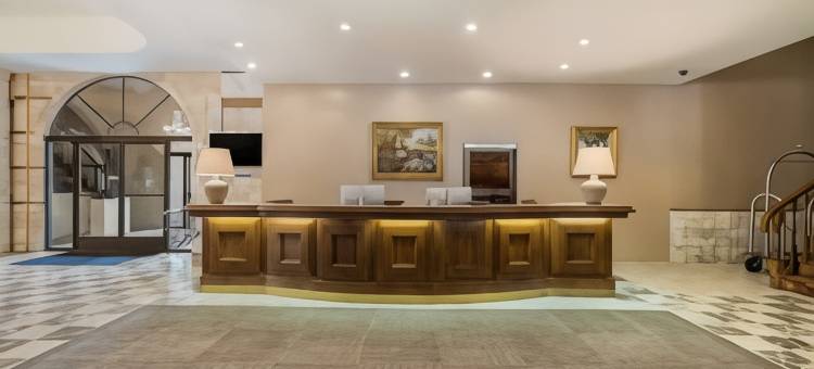贝斯特韦斯特大熊城堡酒店(Best Western Big Bear Chateau)图片