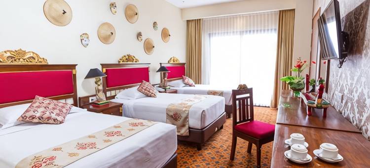 微笑世界酒店(Senyum World Hotel)图片