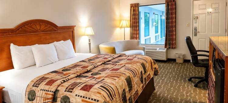 赛维尔维尔/苹果谷戴斯酒店(Days Inn by Wyndham Apple Valley Pigeon Forge/Sevierville)图片