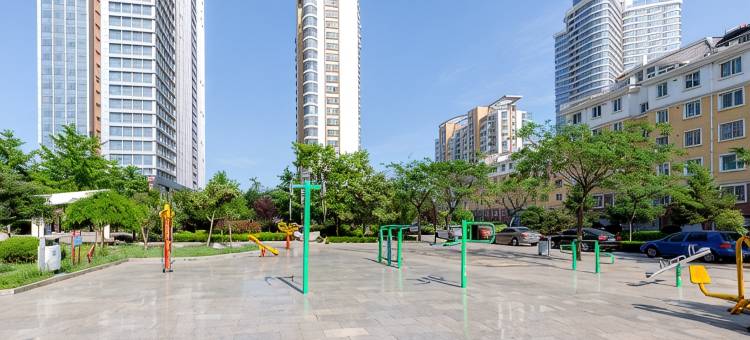 聆澜海景主题公寓(日照青岛路店)图片
