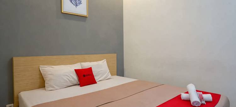 克拉登火车站附近瑞德多兹酒店(RedDoorz at Hotel Putra Perdana Klaten)图片