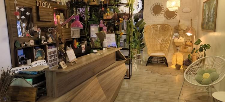 弗洛拉酒店加(Hotel Flora Plus)图片