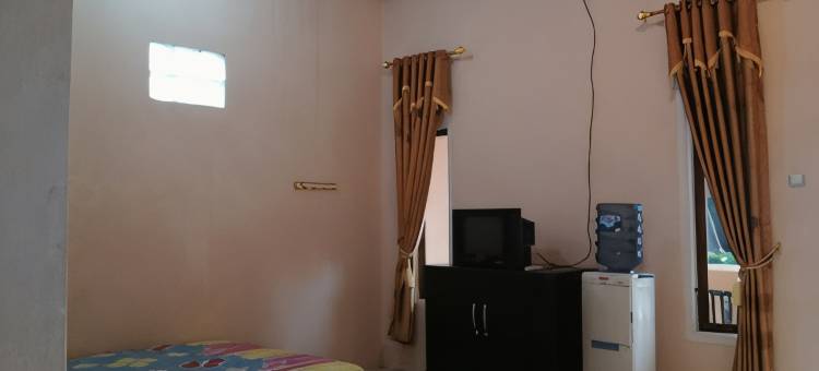 普特拉新当阿西酒店(Hotel Putra Sindang Asih)图片