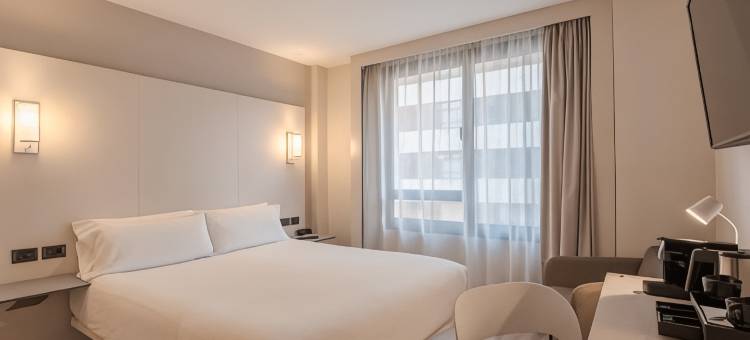 卡斯特利翁住宿加早餐酒店(B&B Hotel Castellón)图片