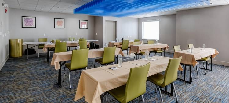 阿什塔比拉日内瓦智选假日酒店及套房(Holiday Inn Express & Suites Ashtabula-Geneva)图片