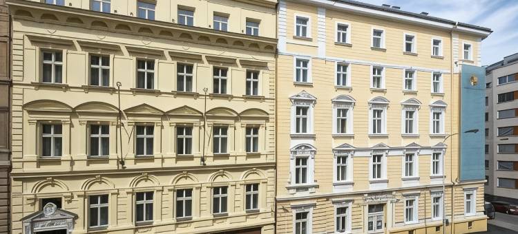 鲁贝索瓦市中心套房(DownTown Suites Rubesova)图片