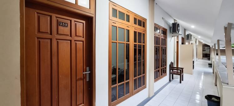 Hotel Djaya RedPartner near Alun Alun Nganjuk图片