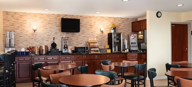 兰卡斯特荷兰郡戴斯酒店(Days Inn by Wyndham Lancaster PA Dutch Country)图片