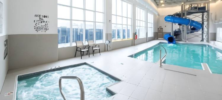 红鹿北智选假日酒店(Holiday Inn Express Red Deer North)图片