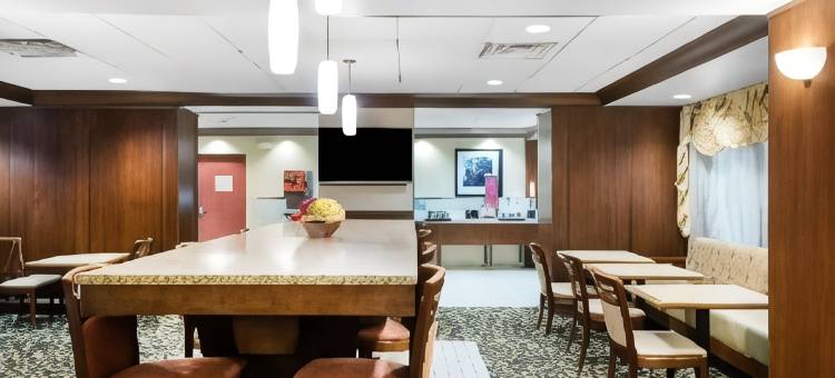 欢朋酒店罗阿诺克-霍林斯-I-81(Hampton Inn Roanoke/Hollins-I-81)图片