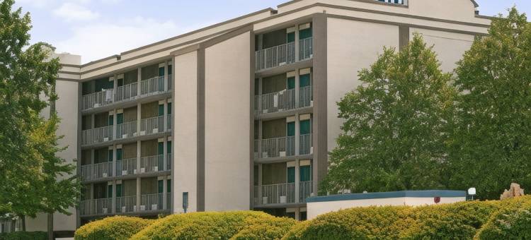 诺福克军事圈戴斯酒店(Days Inn by Wyndham Norfolk Military Circle)图片
