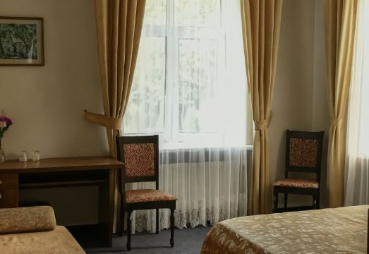 Hotel 903 Hotel Overview