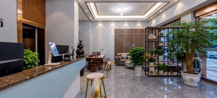 曲靖君肴智慧酒店(外滩万达店)图片