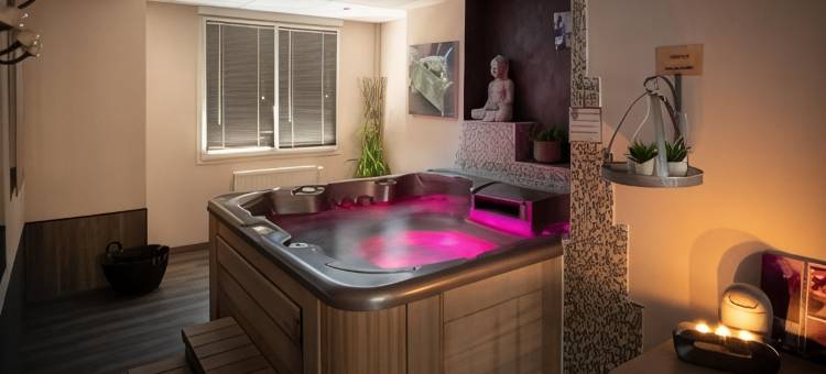 Logis中央酒店& Spa(Logis Central Hôtel - Restaurant & Spa)图片