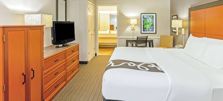 威奇托福尔斯活动中心北拉昆塔温德姆酒店(La Quinta Inn by Wyndham Wichita Falls)图片