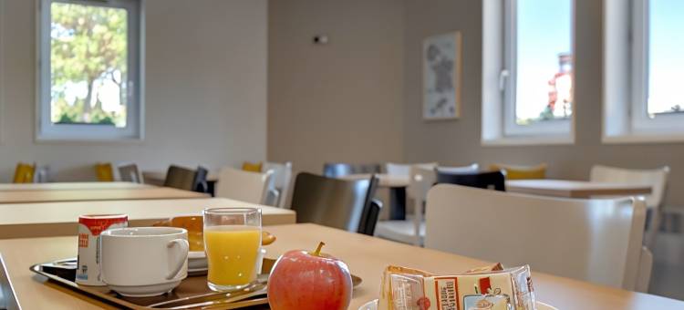 弗雷瑞斯罗克布伦河畔阿根斯住宿加早餐酒店(B&B Hôtel Fréjus Roquebrune-Sur-Argens)图片