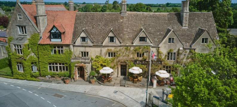 旧钟酒店(Old Bell Hotel)图片