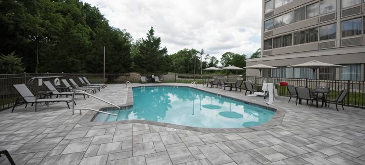 希尔顿逸林酒店-伊顿敦蒂顿瀑布(DoubleTree by Hilton Hotel Tinton Falls - Eatontown)图片