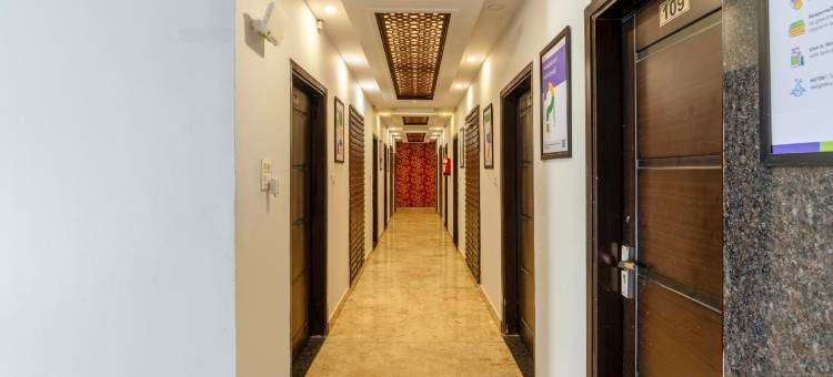 Fabhotel 红珊瑚(Treebo Red Coral)图片
