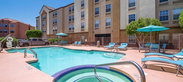 智选假日套房酒店凤凰城机场(Holiday Inn Express & Suites Phoenix Airport)图片