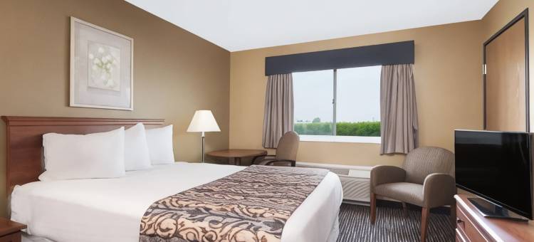 哥伦布/里肯巴克温德姆呗盟酒店(Baymont by Wyndham Columbus/Rickenbacker)图片