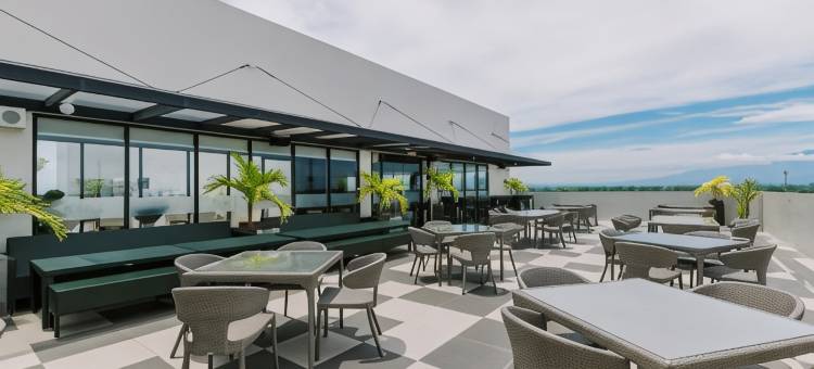 罗伊酒店和会议中心(Roy's Hotel and Convention Center)图片