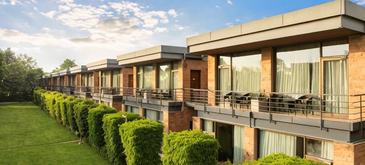 古尔冈泰姬达姆达玛湖度假村及水疗中心(Taj Damdama Lake Resort & Spa, Gurugram)图片