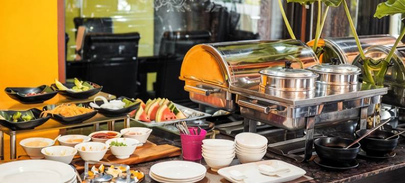 四季河畔酒店(Seasons Riverside Hotel)图片