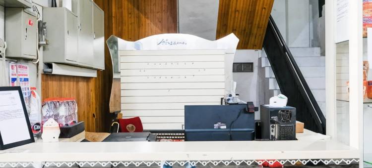 Collection O Omah Joyo Solo Inn靠近苏拉卡塔皇宫(RedDoorz at Omah Joyo Solo Inn)图片