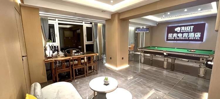 南昌尼克电竞酒店(磨盘山森林公园店)图片