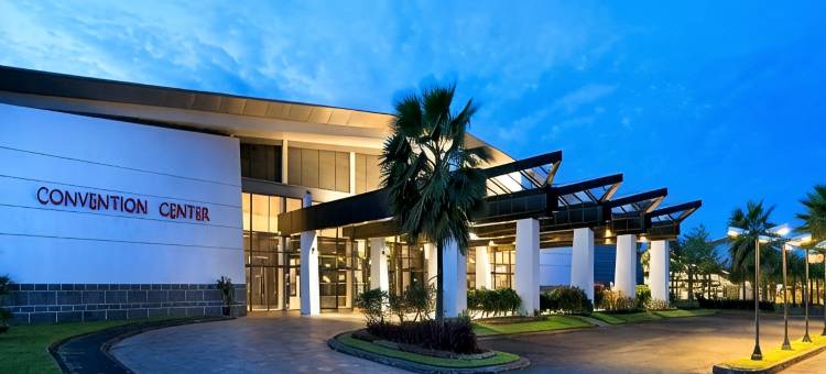 美纳多高尔夫诺富特度假酒店和会议中心(Novotel Manado Golf Resort & Convention Center)图片