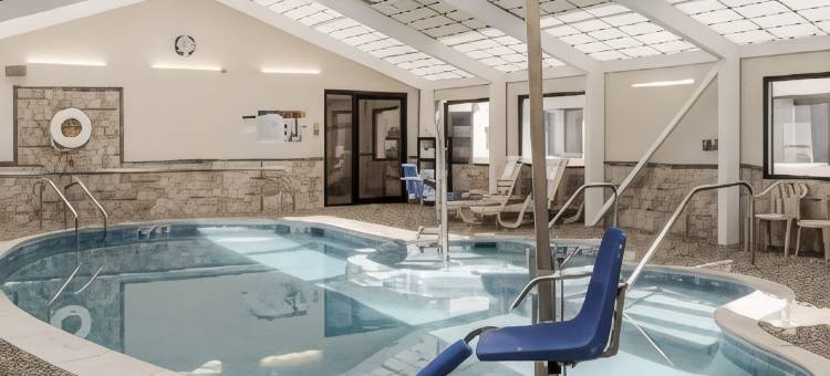 舒适套房酒店(Comfort Inn & Suites)图片