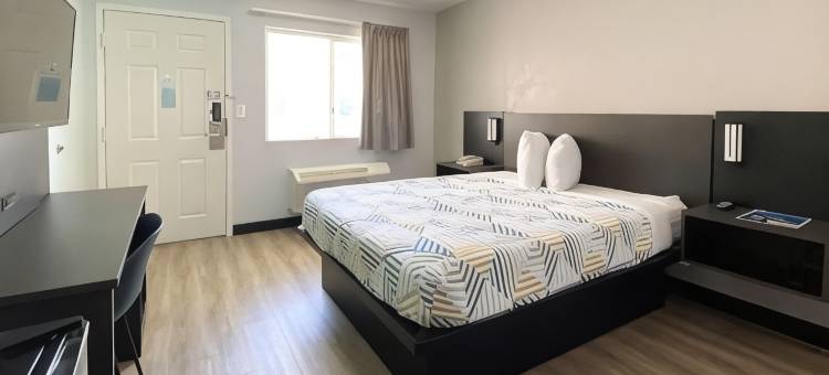 科斯塔梅萨6号汽车旅馆(Motel 6 Costa Mesa, CA)图片