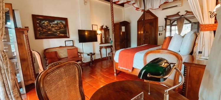 Hotel Tropicana Castle Sabang Mindoro图片
