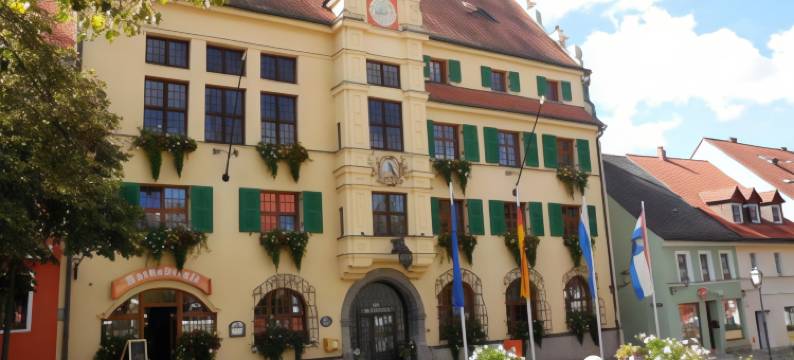 祖姆施彻沃兹巴瑞酒店(Zum Schwarzen Bären)图片