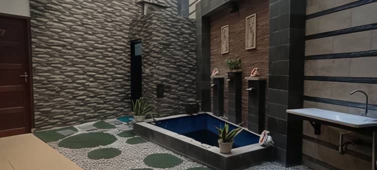 比纳穆伊斯兰杰内蓬托酒店(Hotel Binamu Syariah Jeneponto)图片